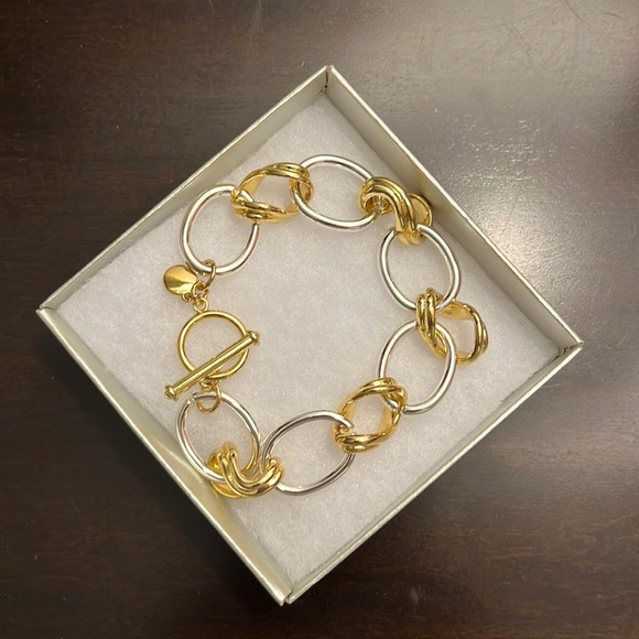 Gold and Silver Link Bracelet - Picture 1 of 4